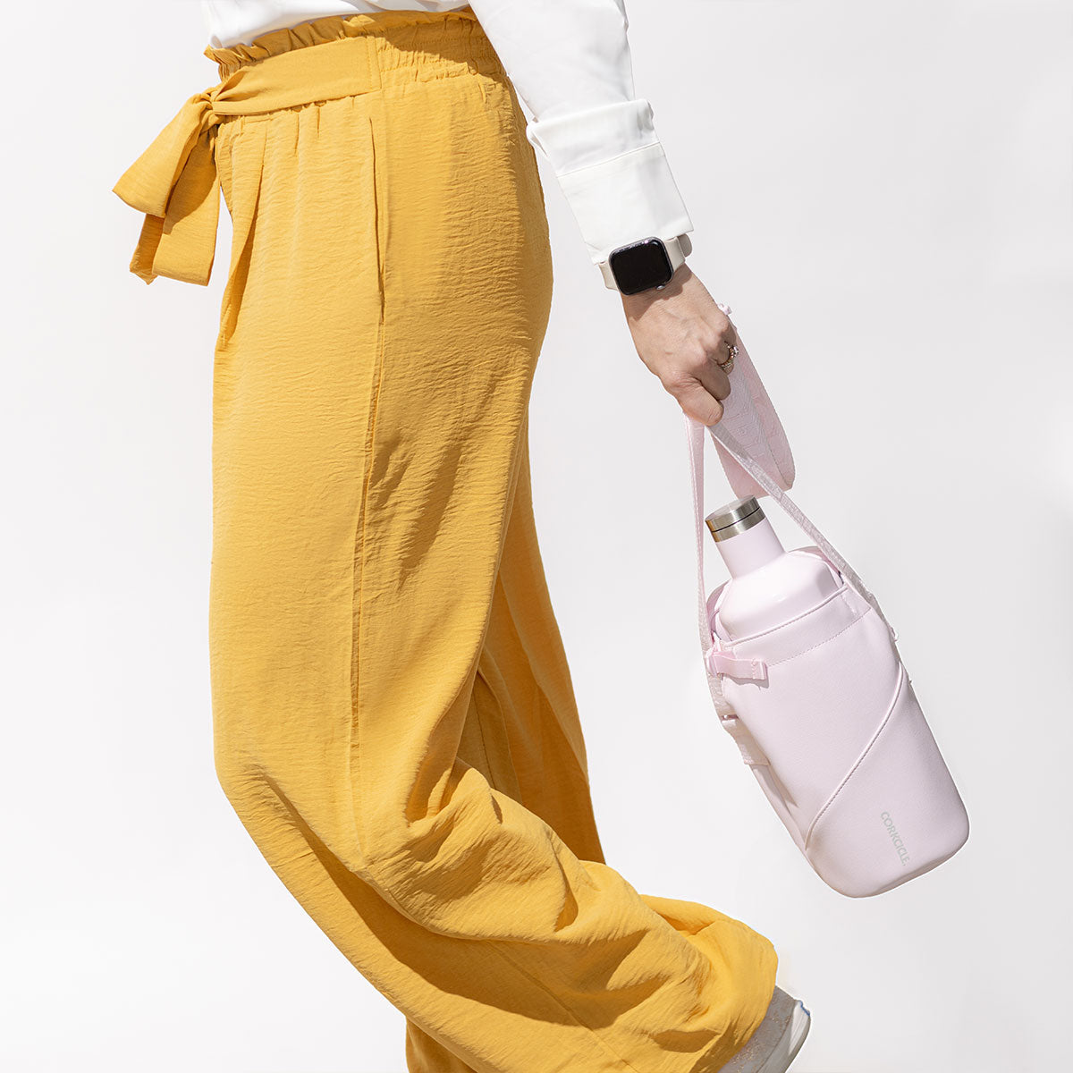 sling-l1 0efe00bce4d9--rose-quartz-sling-lifestyle2.jpg